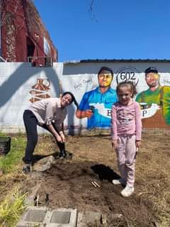 See how our garden has grown! Yvonne Keyrouz Erin Pavlowich